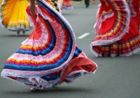 Photo of Spanish dancers in the street.