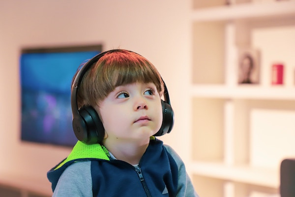 Child listening to 20th Century music
